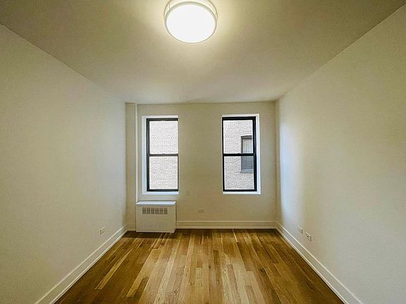 3rd image of 32-86 33rd St #33
