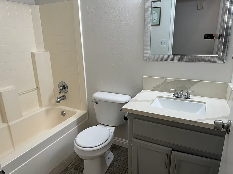 4808 Independence Ct — Photo 14