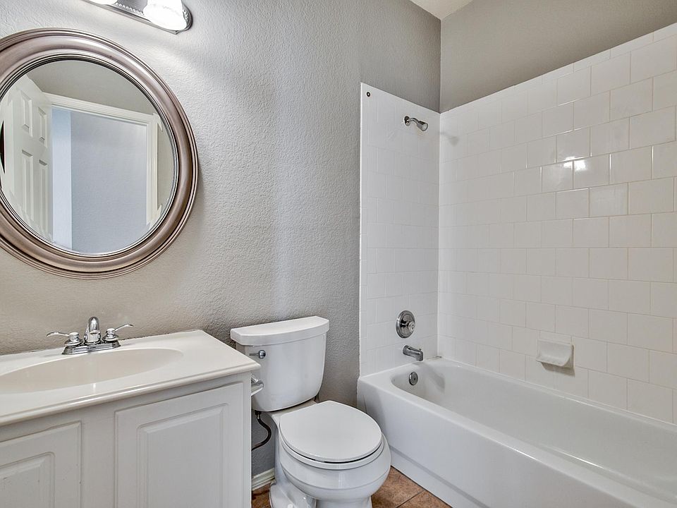 1st image of 11038 Sonterra Ln