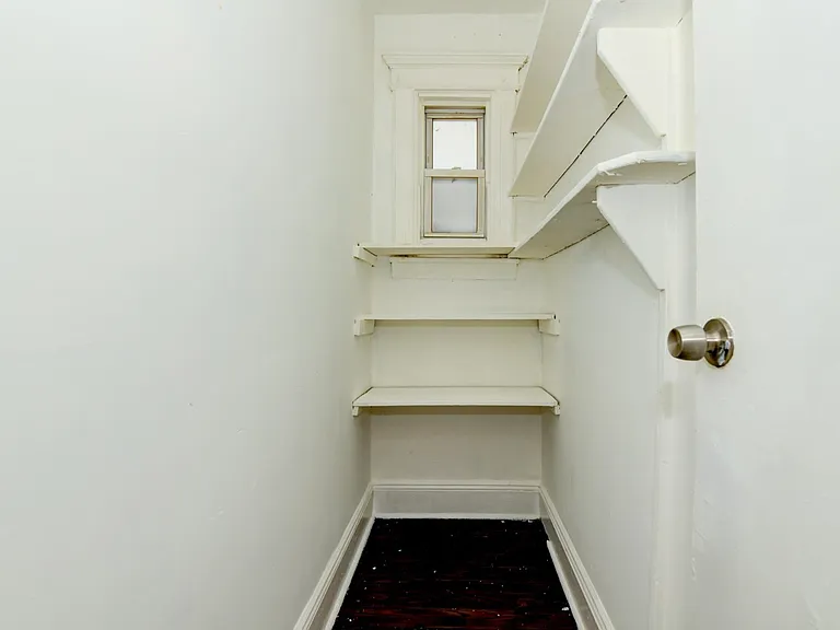 30 Sheffield St #1 — Photo 10