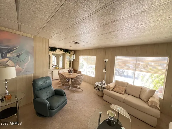 2617 N Trevino Place, Mesa, AZ 85215