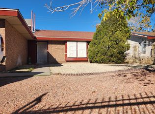 3745 Breckenridge Dr, El Paso, TX 79936