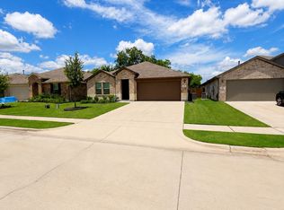 324 Bronze Cir N, Springtown, TX 76082