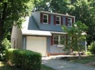 3555 Randolph Rd, Cleveland Heights, OH 44121