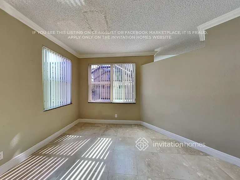 18430 NW 21st St — Photo 5