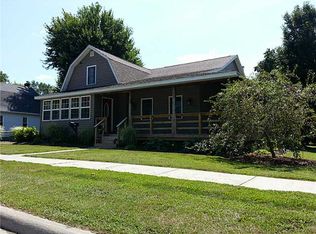 405 W Garfield Ave, Swanton, OH 43558