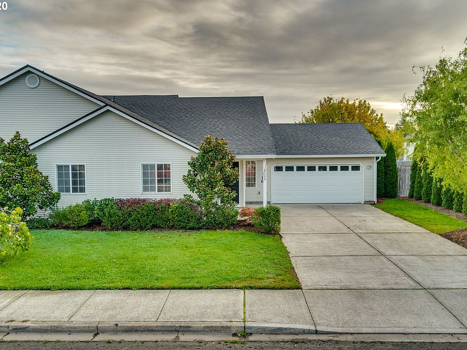 1st image of 5209 NE 129th Ave