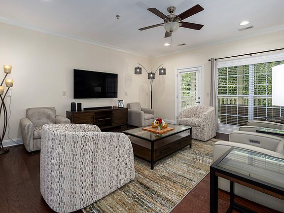 4th image of 3038 Massey Rd APT 406