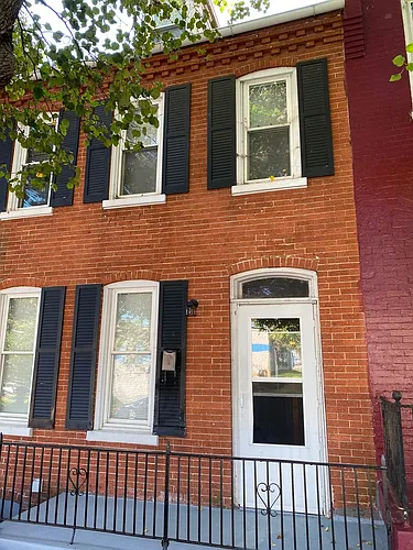 604 S Duke St Photo 1