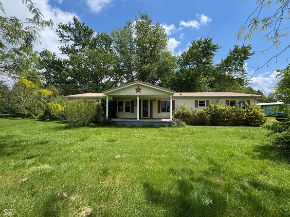 8995 S County Road 825 E, Austin, IN 47102