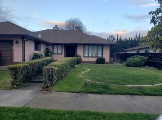 1910 Cerra Vista Dr, Hollister, CA