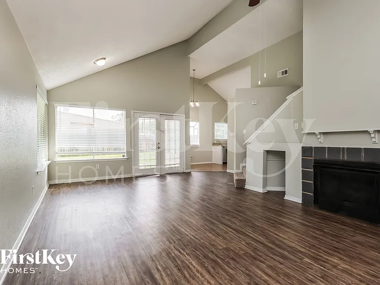 2503 Silver Trumpet Dr — Photo 4