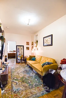 Rented by The Agency | media 5
