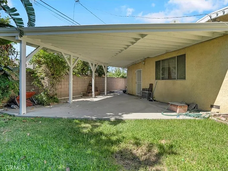 9241 Vicki Dr — Photo 14