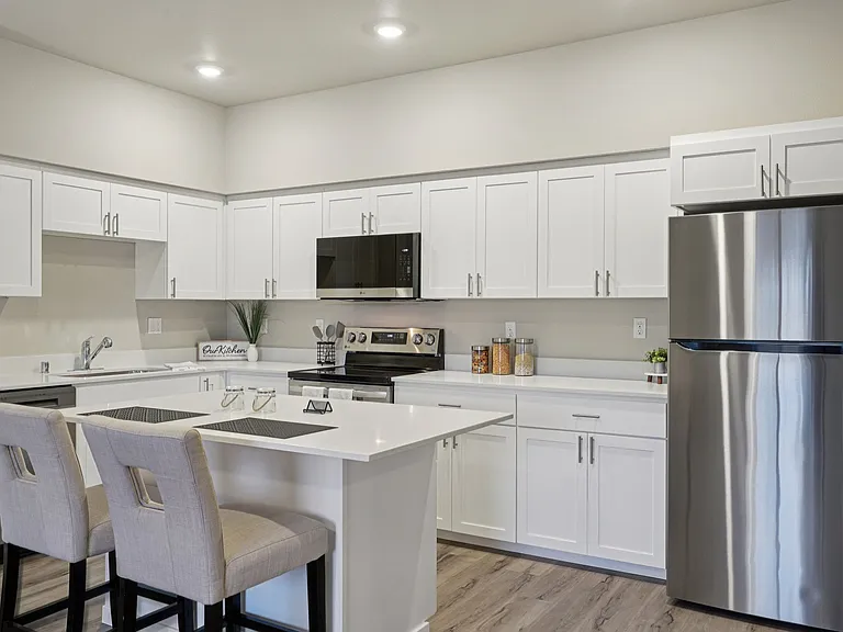 Tahoma Terrace Apartments — Photo 82