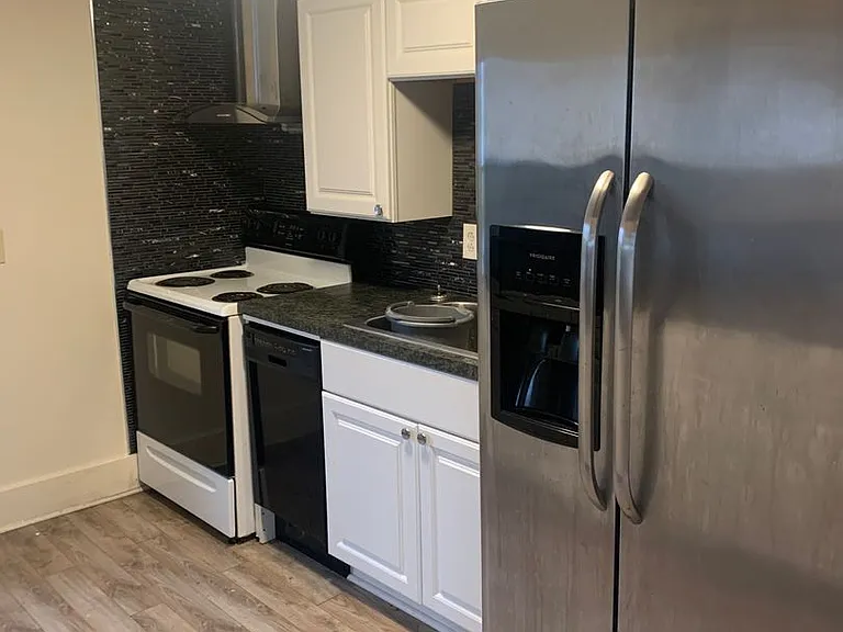 333 W Park Ave #2 — Photo 14
