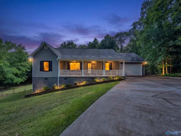 6601 Harvest Dr NW, Fort Payne, AL 35967