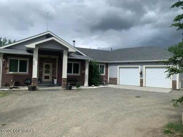 4930 Angela Dr, Delta Junction, AK 99737