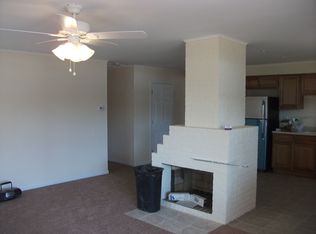 41 Young Birch Rd, Levittown, PA 19057