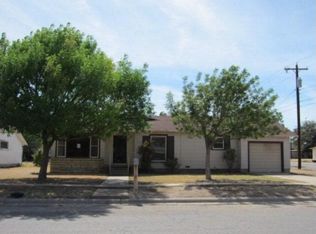 707 N Maryland Ave, Big Lake, TX 76932