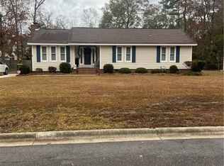 3092 Westminster Rd, Lumberton, NC 28360