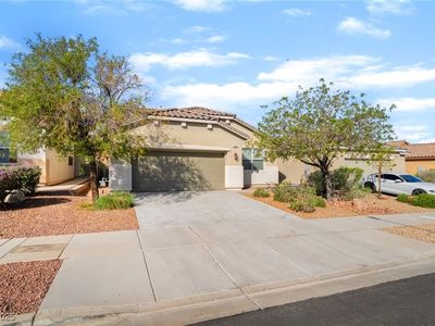 925 Crescent Falls St, Henderson, NV, 89011