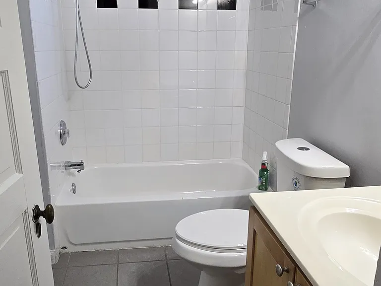 4961 McPherson Ave #D — Photo 4