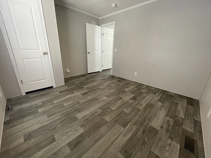 38000 Le Chateau Blvd #544 — Photo 22