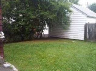 145 W Colfax Ave, Roselle Park, NJ 07204