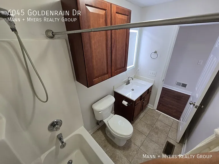 6045 Goldenrain Dr — Photo 43