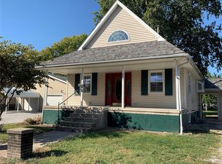 510 Denby St, Carlinville, IL 62626
