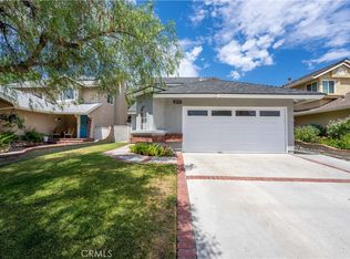 28545 Avocado Pl, Santa Clarita, CA 91390