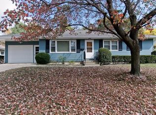 109 Patricia Ln NW, Cedar Rapids, IA 52405