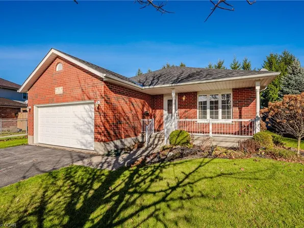 71 Cherry Hill Pl, Centre Wellington, ON N1M 3T9