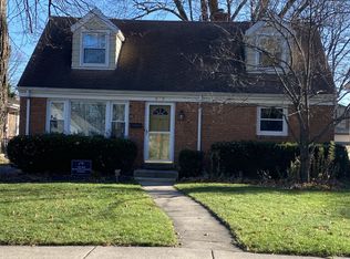 707 S 6th Ave, La Grange, IL 60525