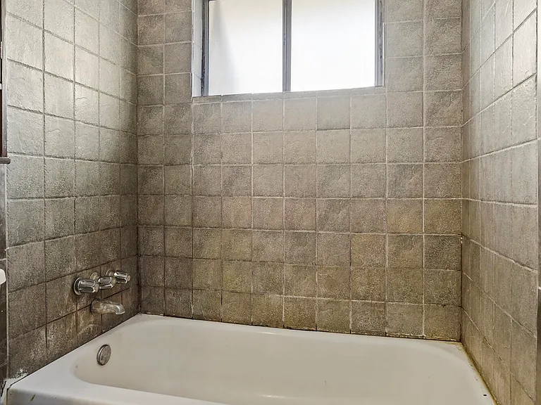 6713 Heartstone Ct — Photo 13