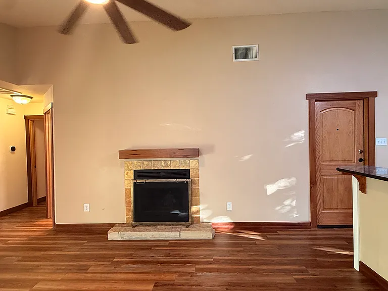 10513 Archdale Dr — Photo 12