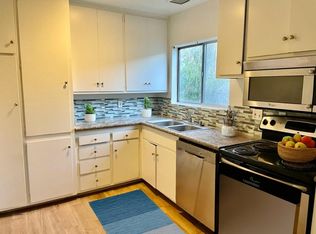 1223 Del Rey Ave, Pasadena, CA 91107