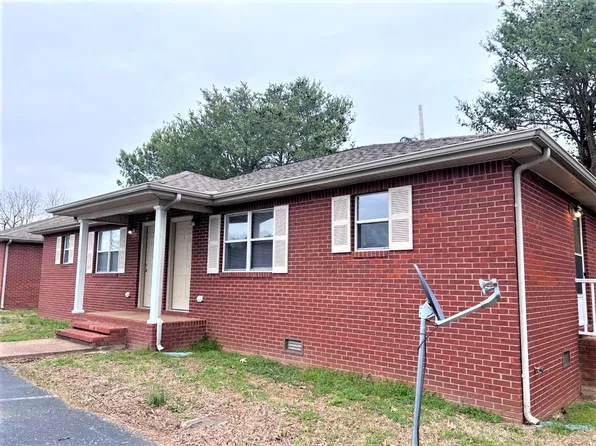 The Highlands, 579 Baker Rd #E1, Martin, TN 38237