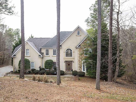 2nd image of 230 Standing Oak Pl