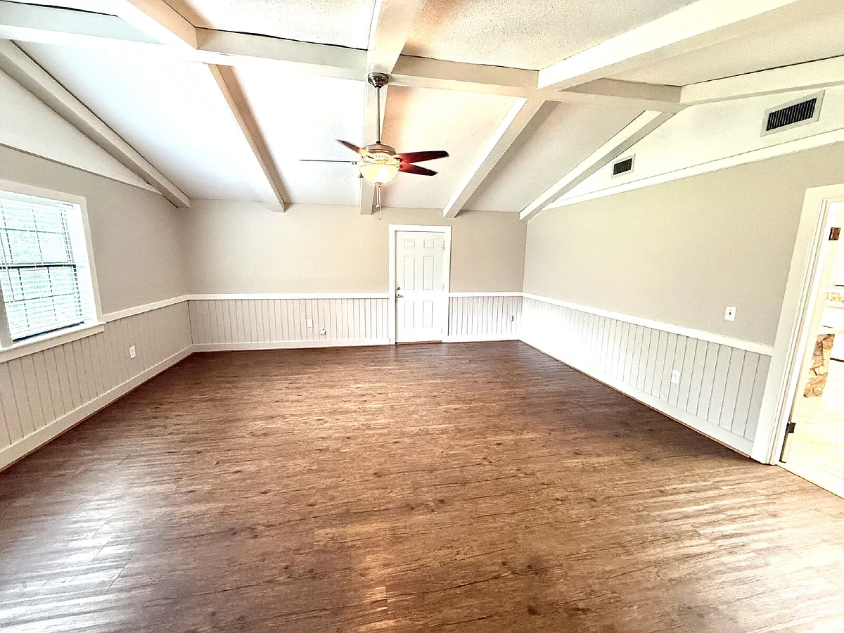Building Photo - 9345 Spice Pond Road Ext