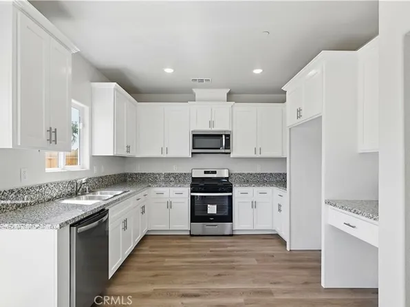 695 Valencia Ct, Merced, CA 95341