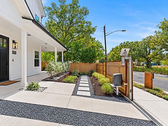 5th image of 7307 Northcrest Blvd #2