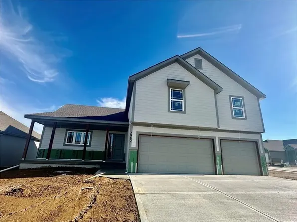 7045 Yulich Ct, Parkville, MO 64152