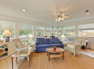 365 E Coast Dr, Atlantic Beach, FL 32233