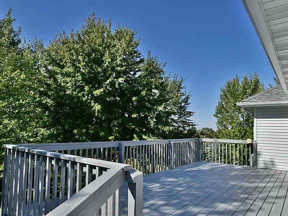 4th image of 457 Mystic Dr