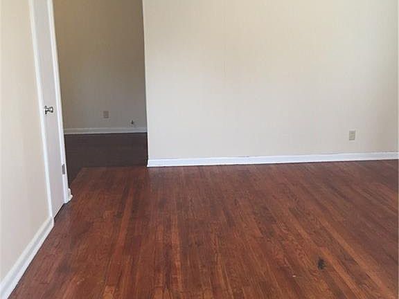 3rd image of 4709 Andover Dr