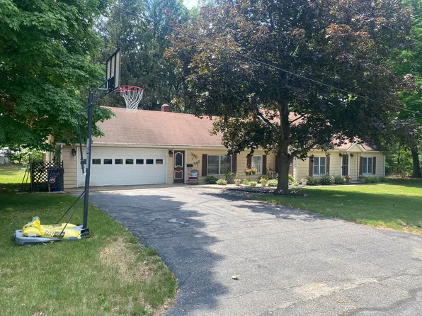 57530 Scott St, Mattawan, MI 49071