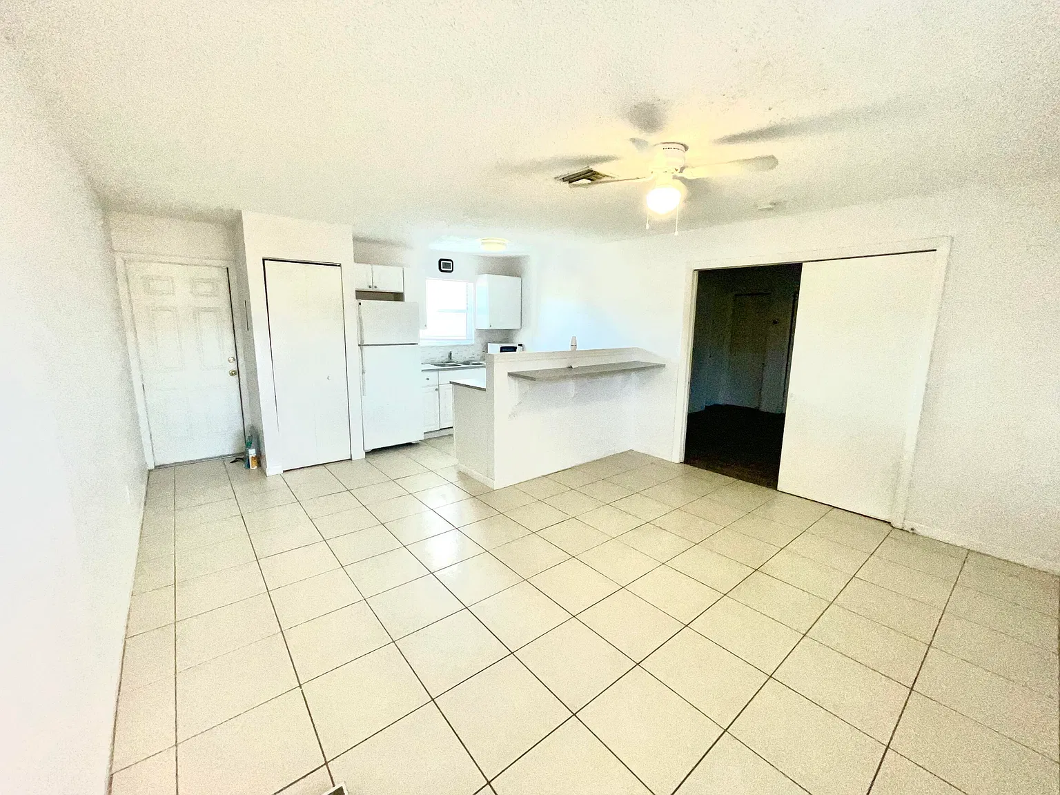 1 bed, 1.0 bath, 542 sqft, $1,595 — Photo 4