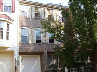 2708 Curzon Ct, Vienna, VA 22181